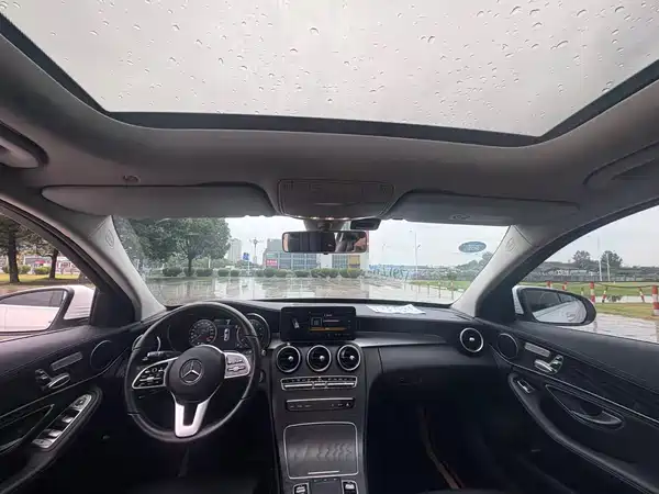 Mercedes-Benz C-Class 2019