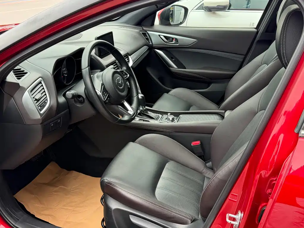 Mazda CX-4 2019