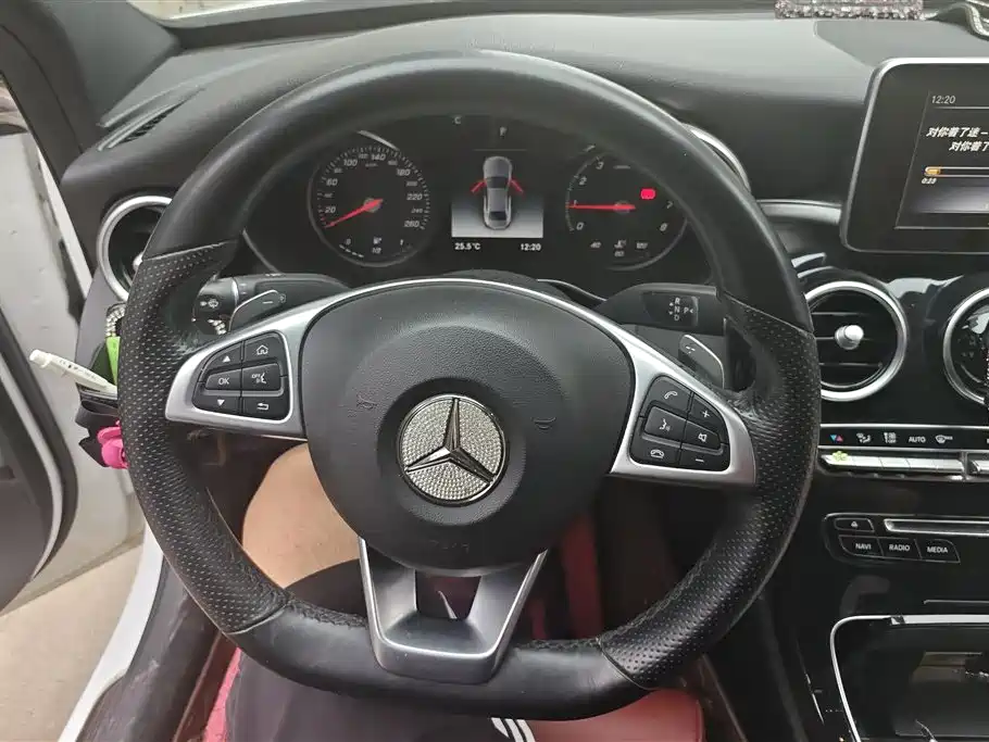Mercedes-Benz C-Class 2018 — фото 15