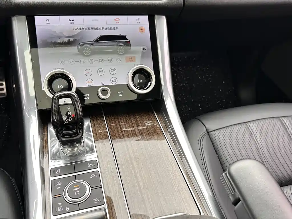 Land Rover Sport PHEV 2019 — фото 9