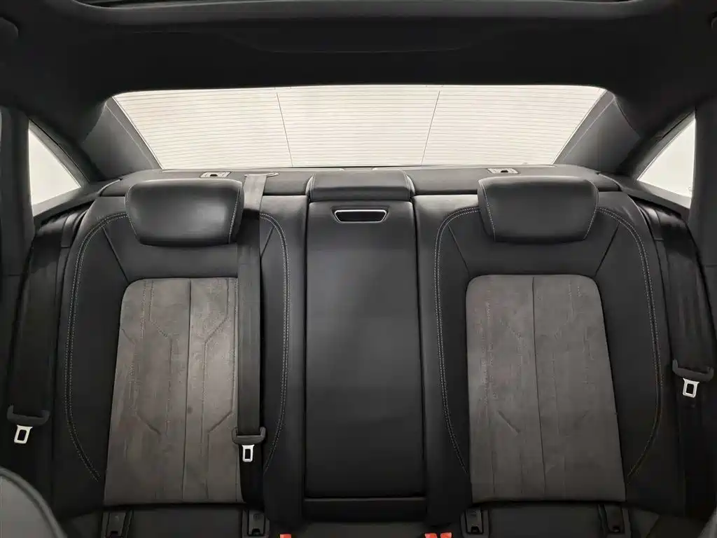 Audi A6L 2021 — фото 18