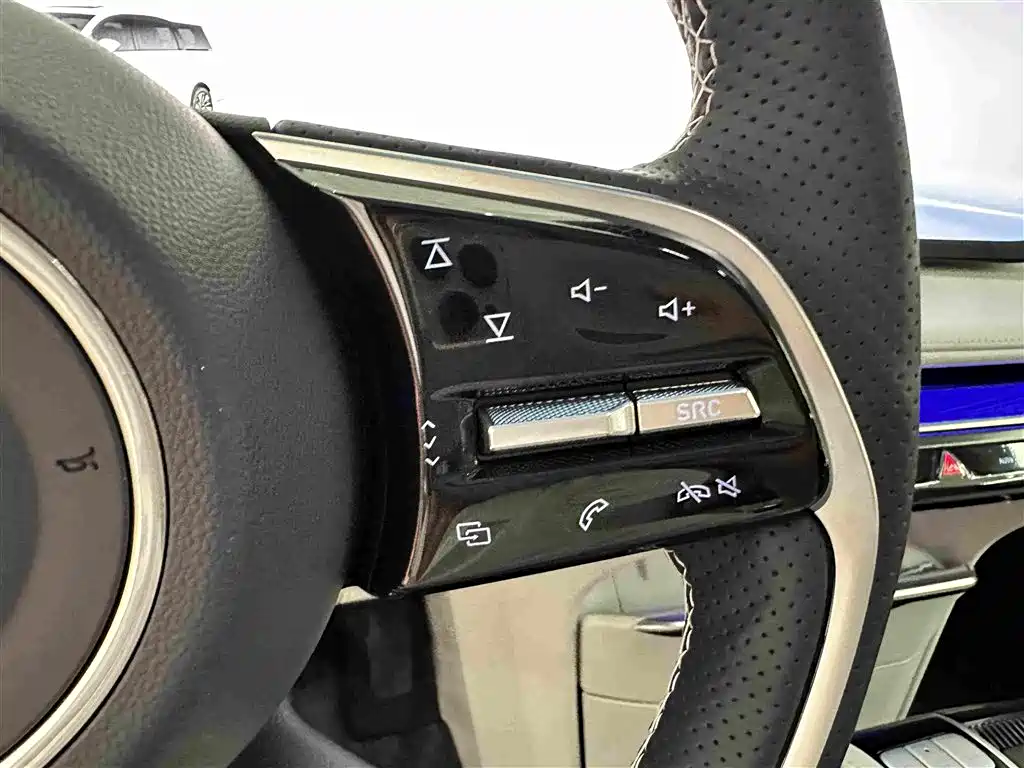 Buick GL8 Hybrid 2025 — фото 11