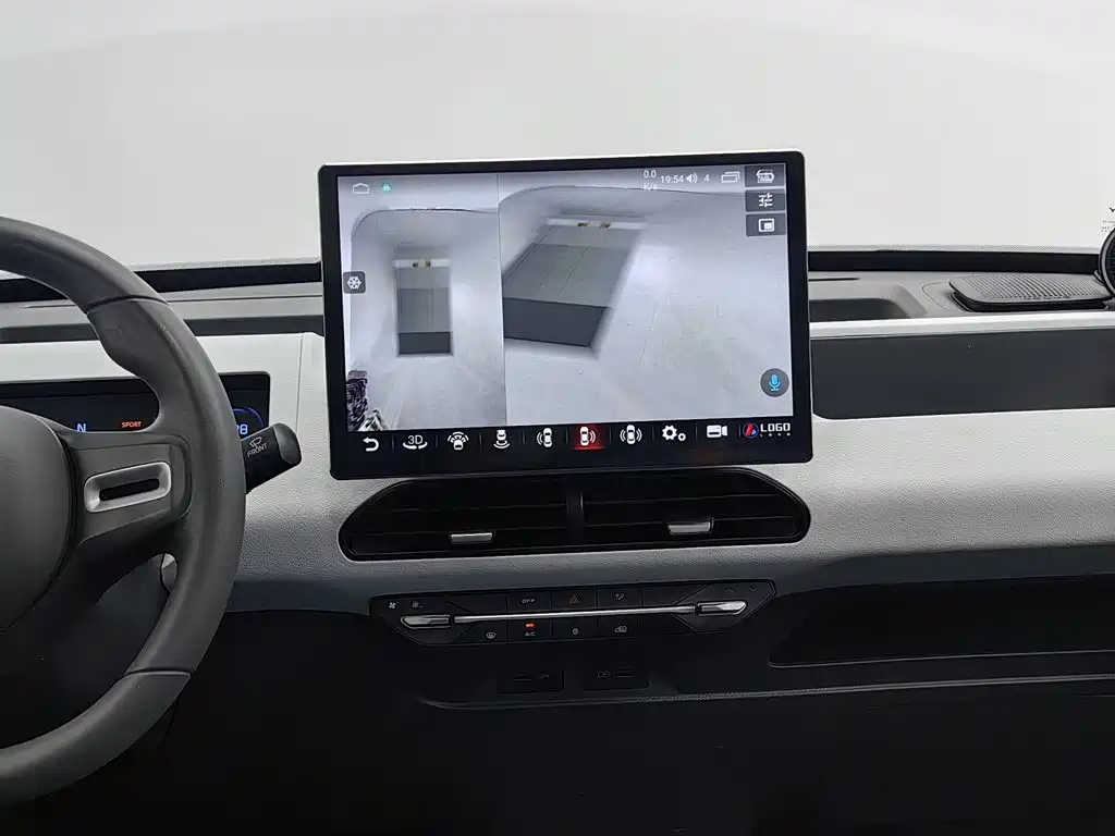 Geely Galaxy Panda 2023 — фото 12