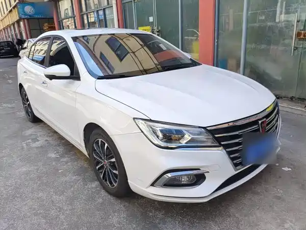 Roewe i5 2020