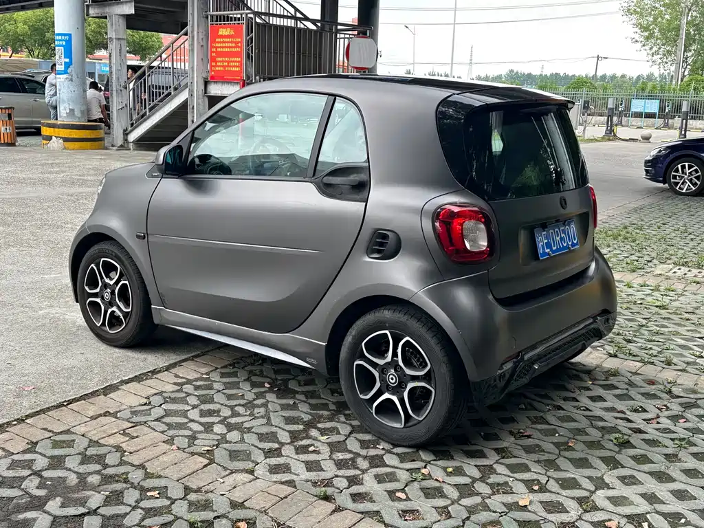 smart Fortwo 2017 — фото 7