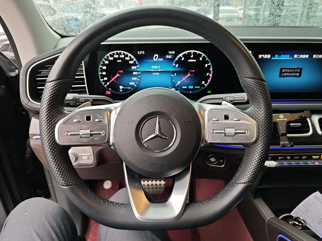 Mercedes-Benz GLS 2024 — фото 12
