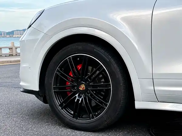 Porsche Cayenne 2013