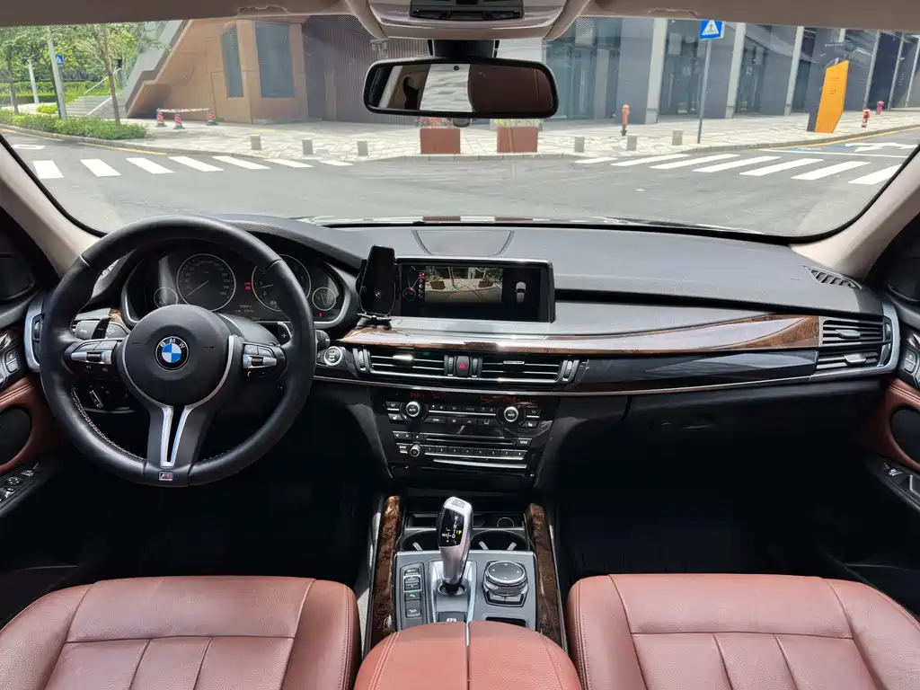 BMW X5 2016 — фото 13