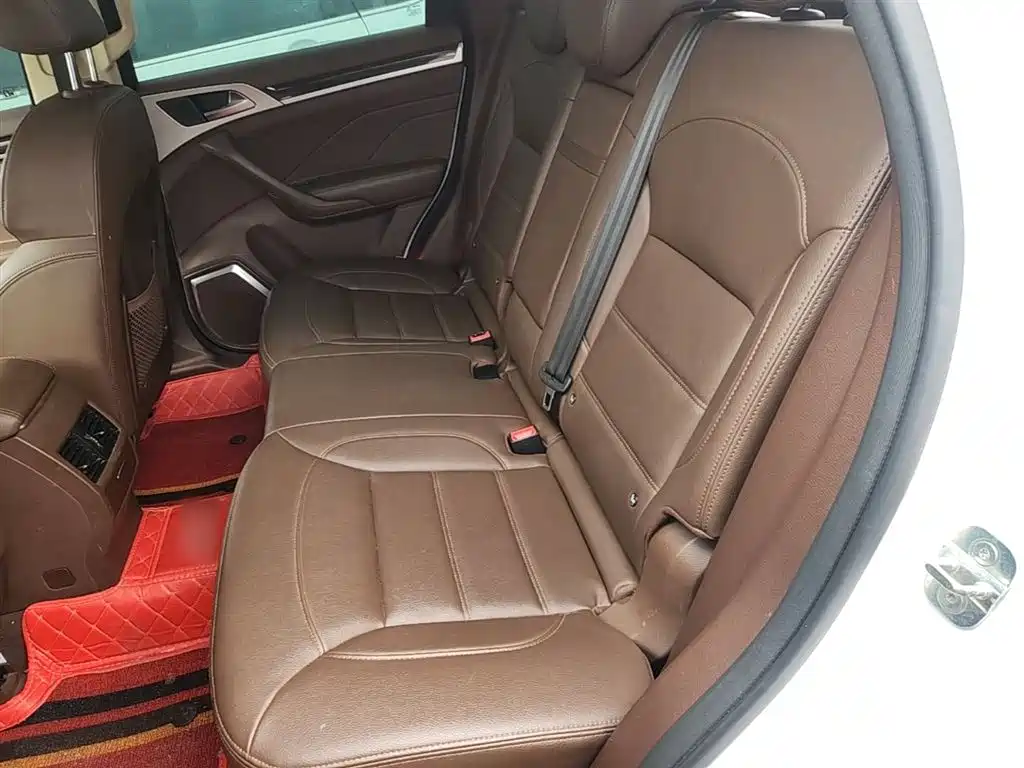 Haval H7 2017 — фото 17