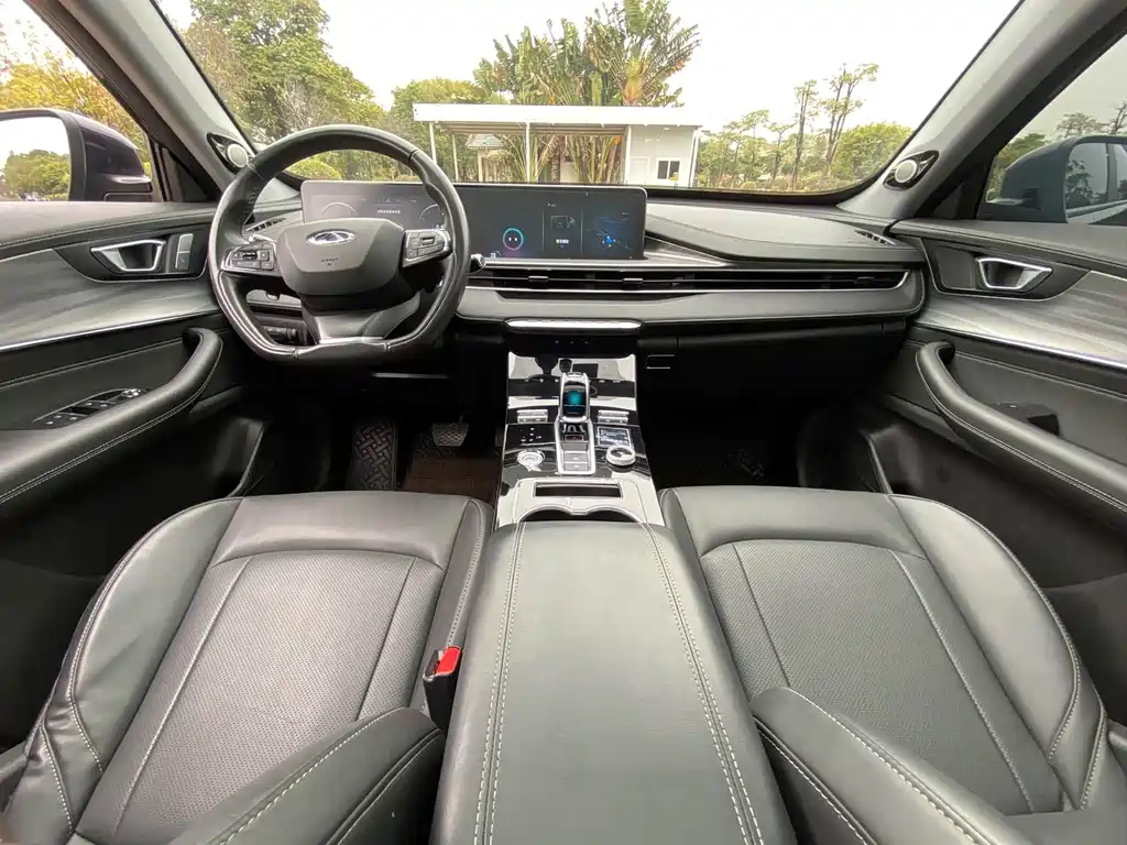 Chery Tiggo 8 PLUS 2022 — фото 8