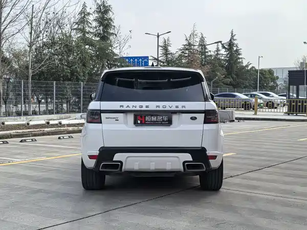 Land Rover Range Rover Sport 2021