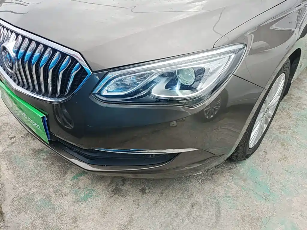 Buick Excelle 2016 — фото 24