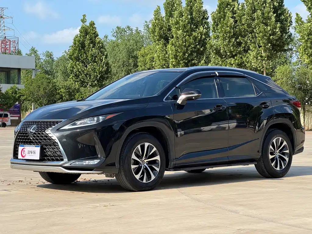 Lexus RX 2021 — фото 1