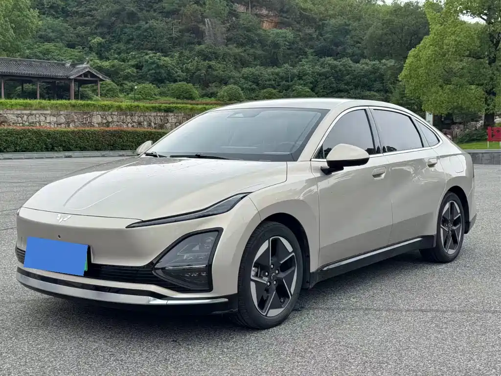Wuling Starlight 2024