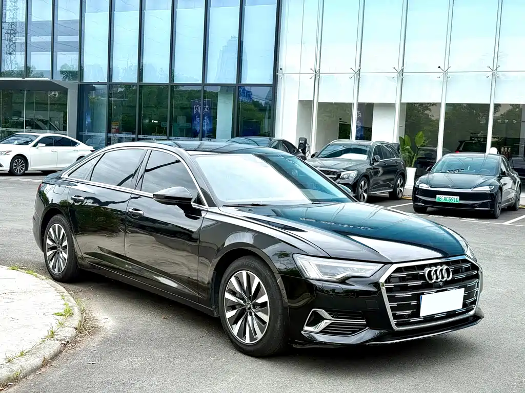 Audi A6L 2023