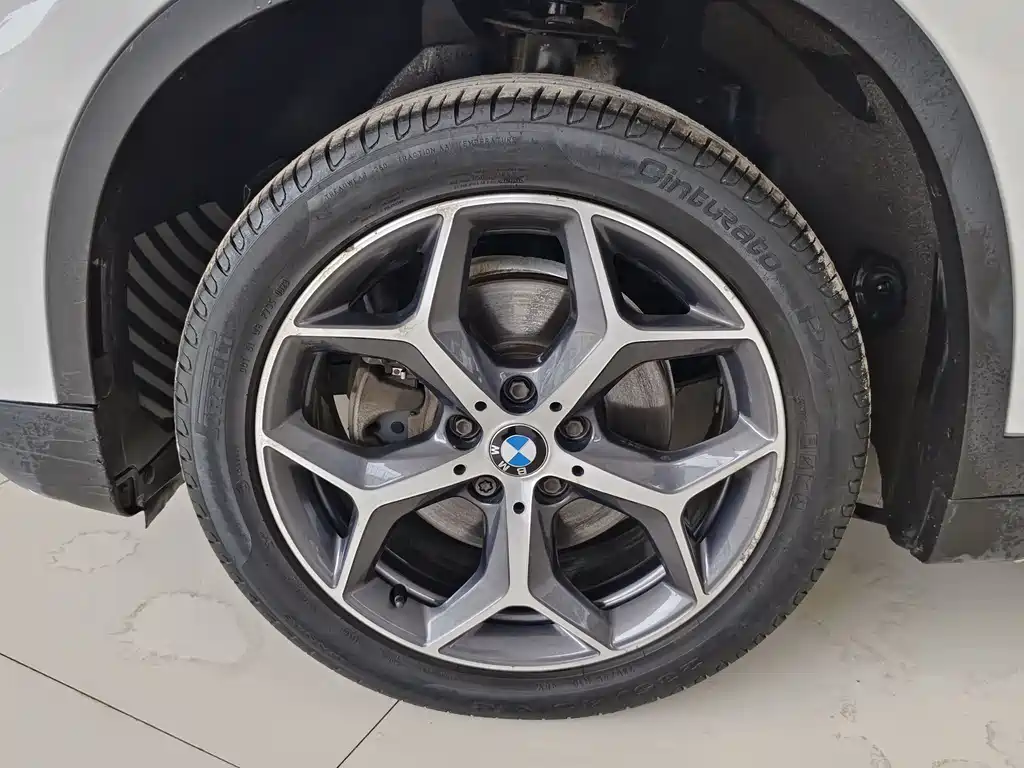 BMW X1 2018 — фото 20