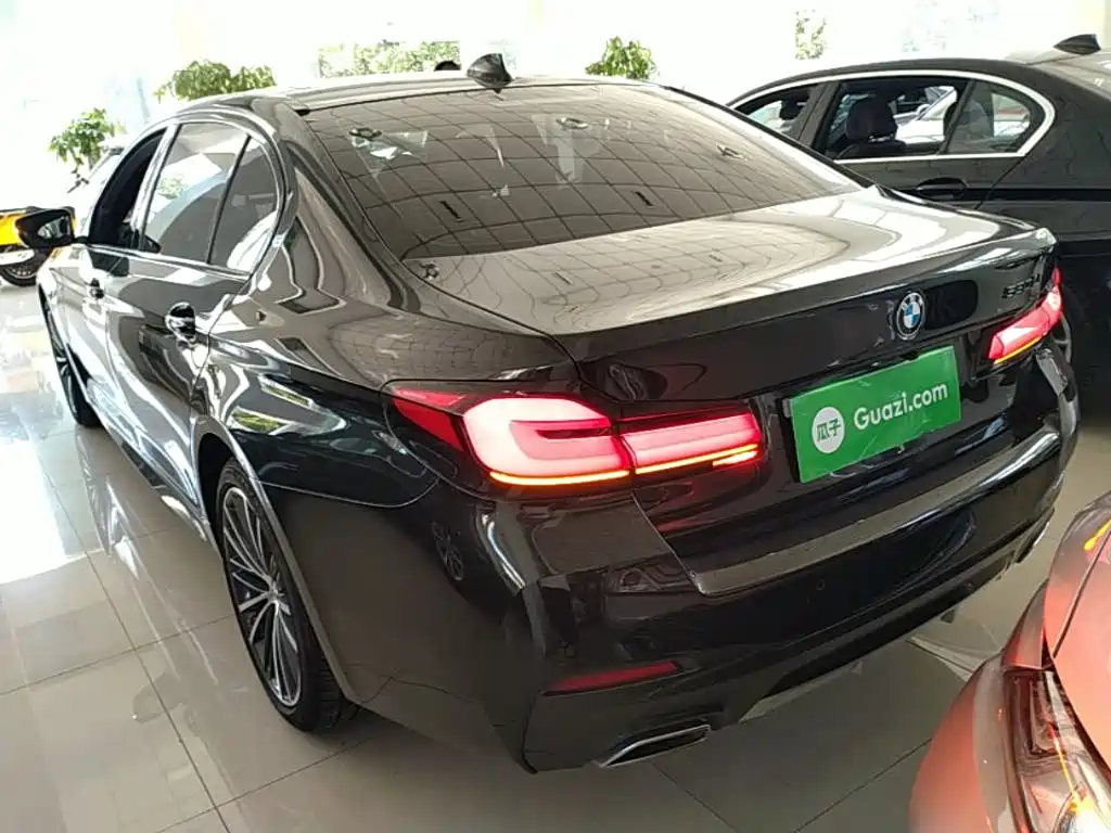 BMW 5 Series 2022