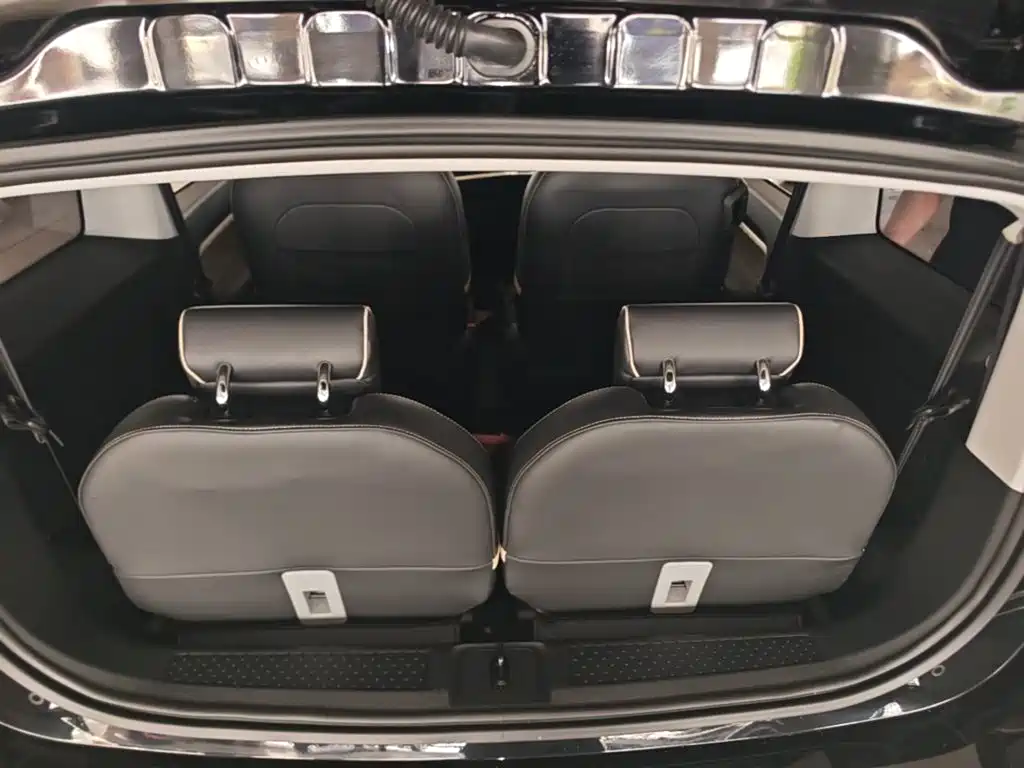 Baojun Kiwi EV 2022 — фото 19