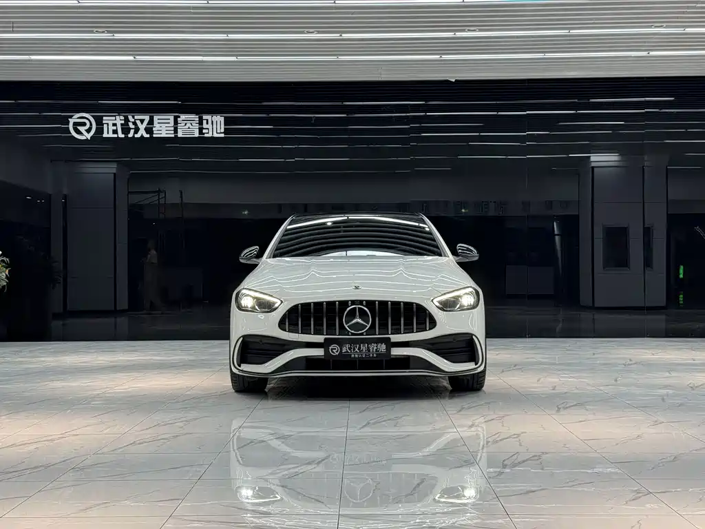 Mercedes-Benz C-Class 2022