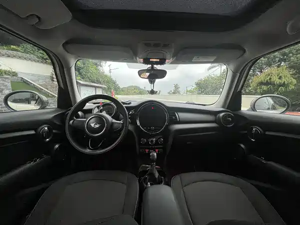 MINI 2016