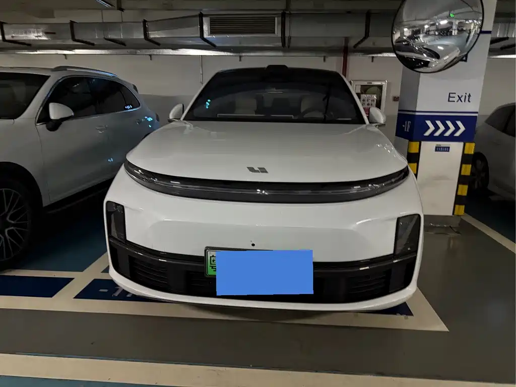 Li Auto Li L7 2024