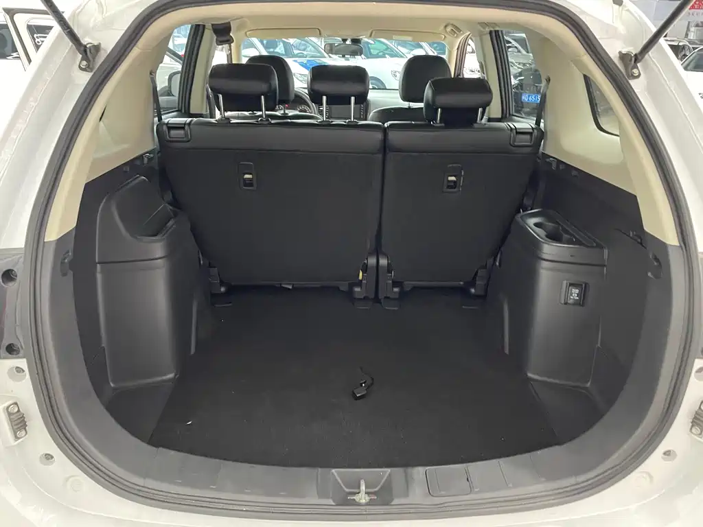 Mitsubishi Outlander 2022 — фото 15