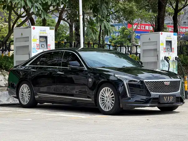 Cadillac CT6 2018