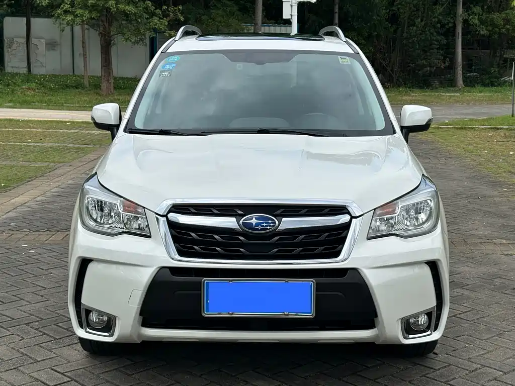 Subaru Forester 2017 — фото 2