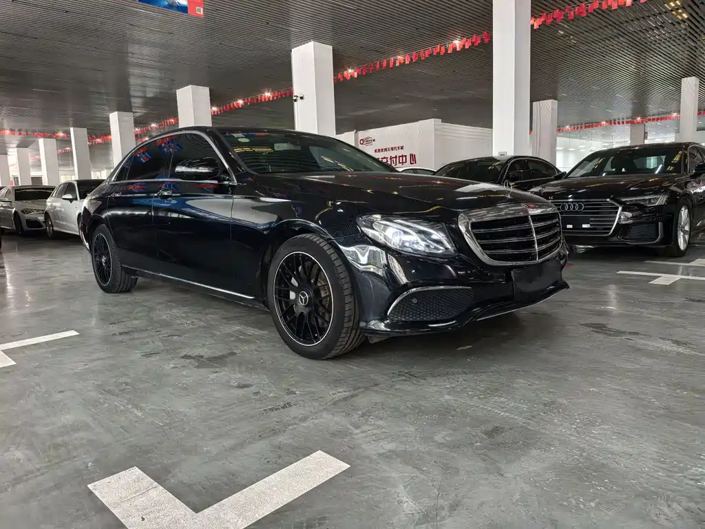 Mercedes-Benz E-Class 2018 — фото 3