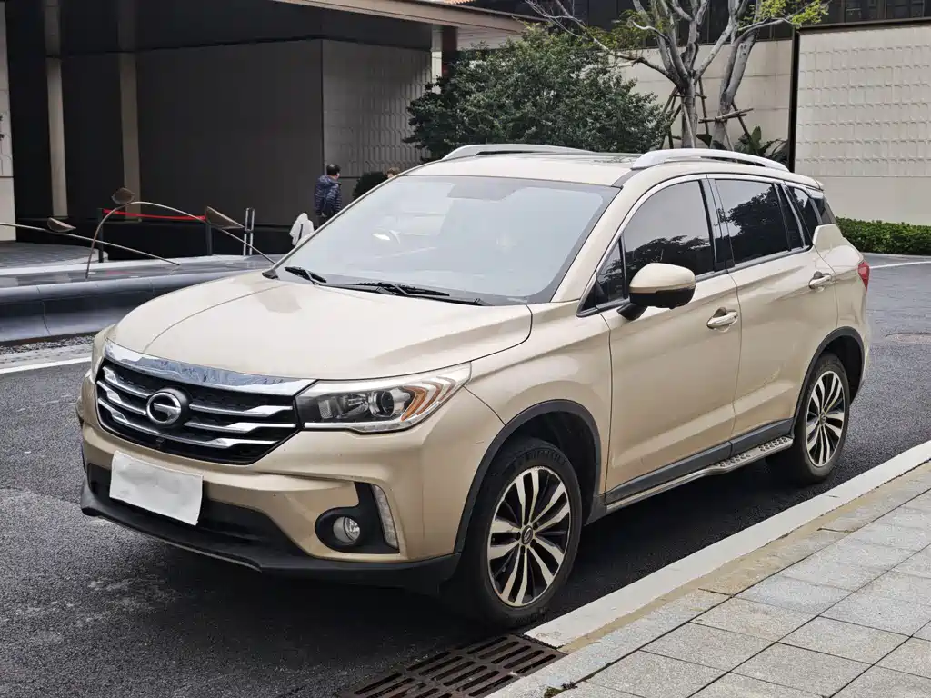 GAC Motor Trumpchi GS4 2018 — фото 1