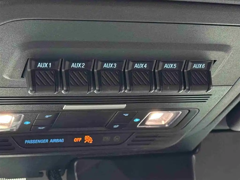 Ford Bronco 2024 — фото 18