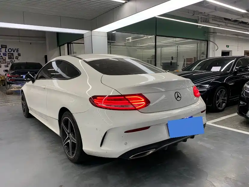 Mercedes-Benz C-Class 2017 — фото 8