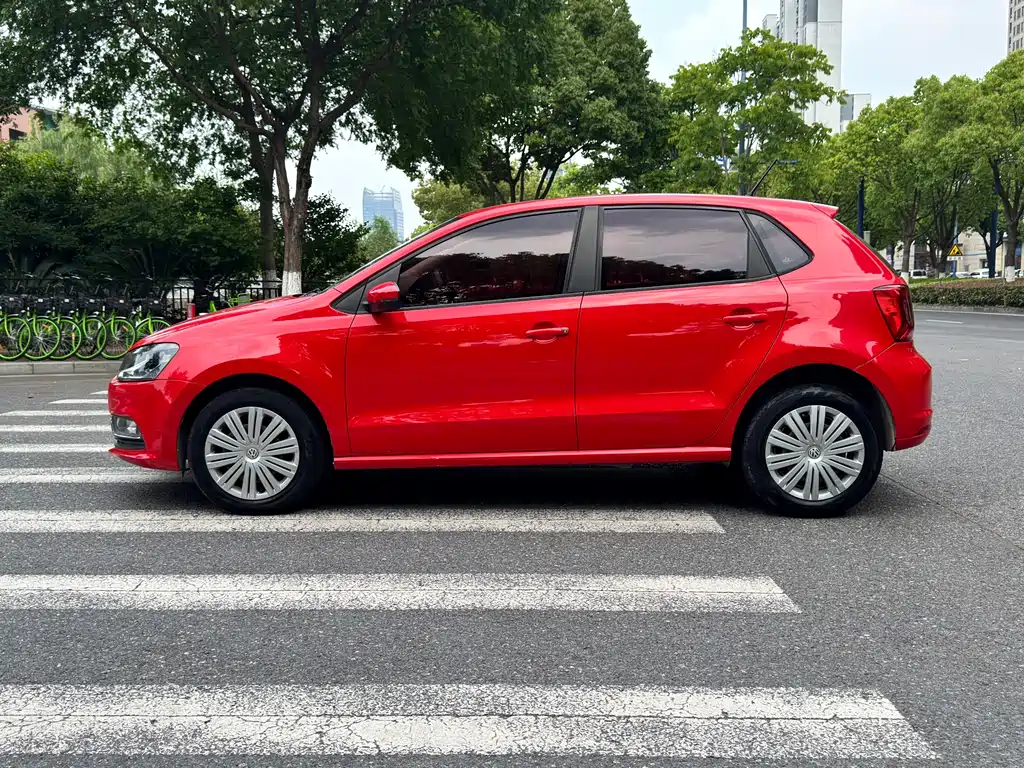 Volkswagen Polo 2018 — фото 4