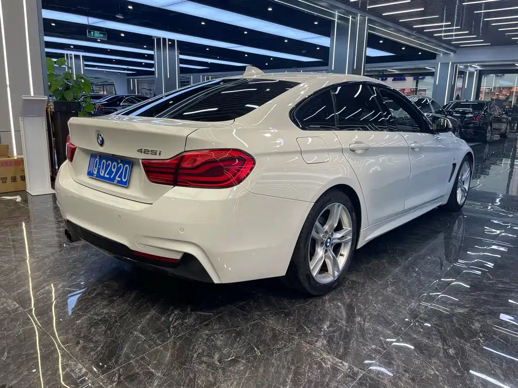 BMW 4 Series 2018 — фото 7