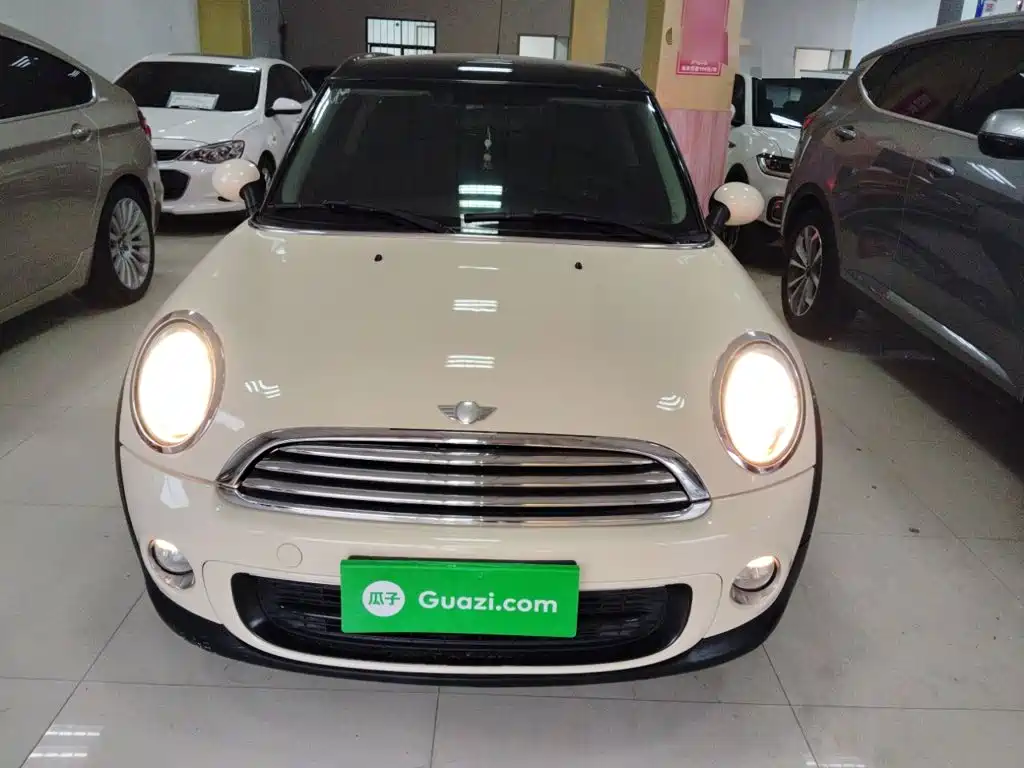 MINI Clubman 2014 — фото 19