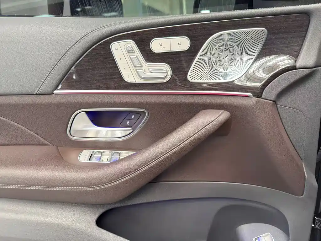 Mercedes-Benz GLS 2020 — фото 10