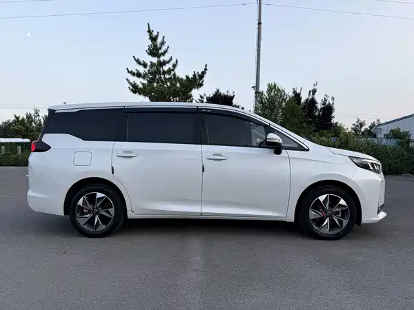 GAC Trumpchi M6 2024