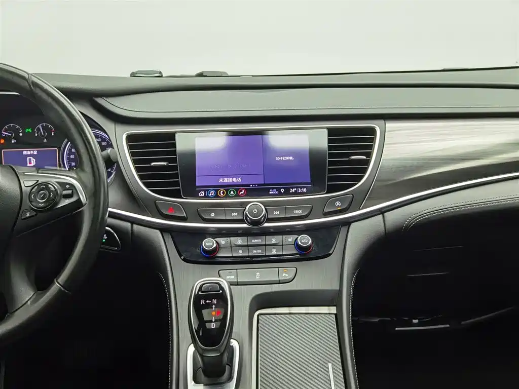 Buick LaCrosse 2020 — фото 12