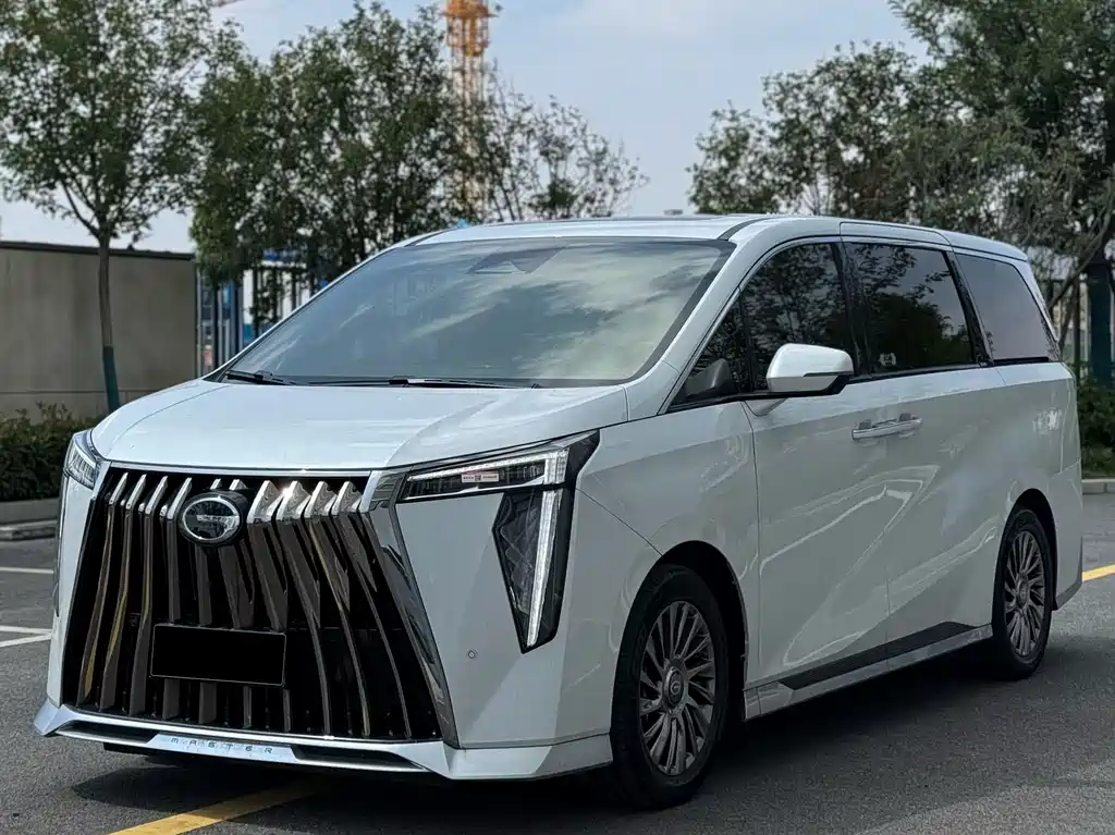 GAC Motor Trumpchi M8 2023 — фото 2