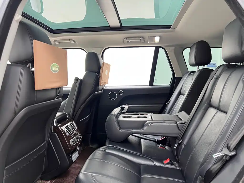 Land Rover Range Rover 2018 — фото 18