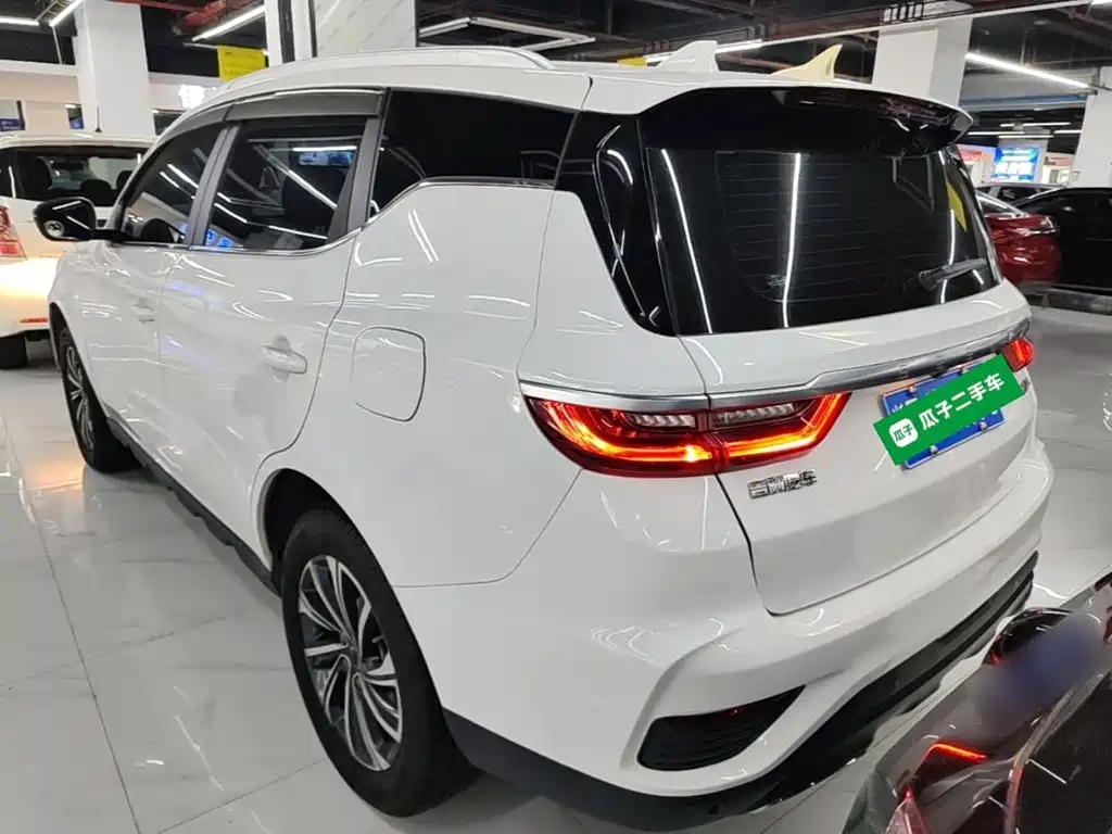 Geely Vision X6 2020