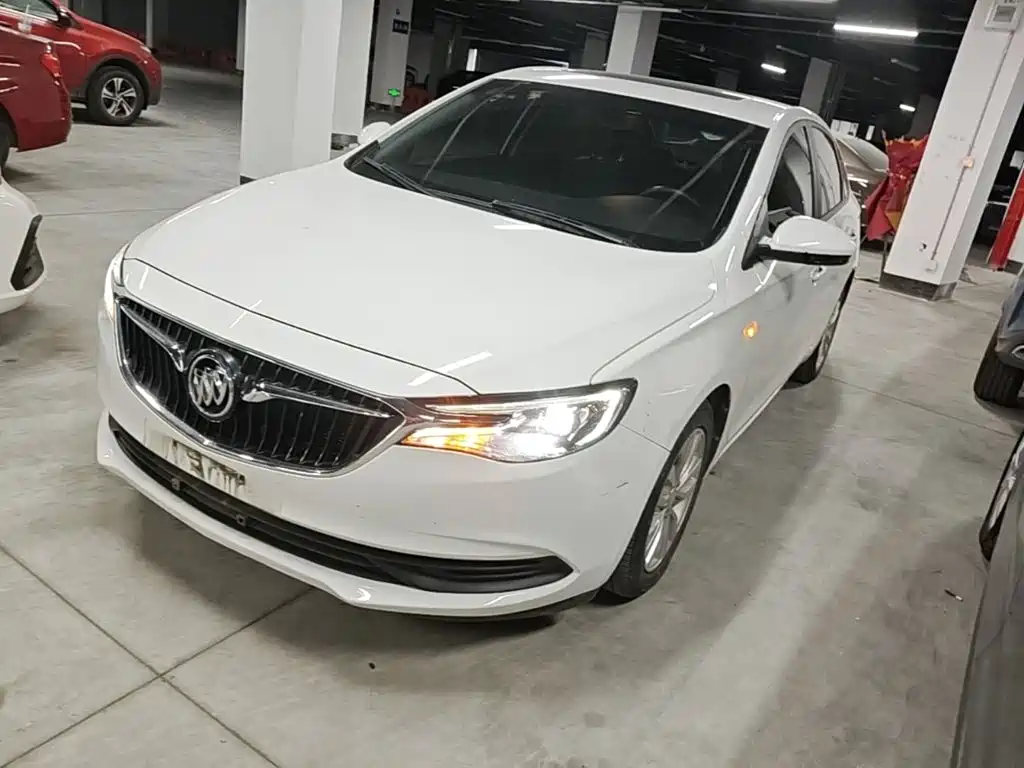 Buick Excelle 2020 — фото 1