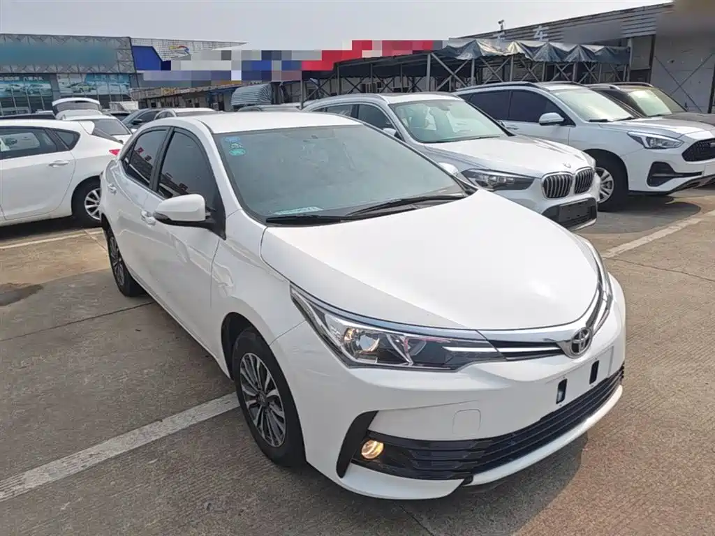 Toyota Corolla 2019 — фото 4