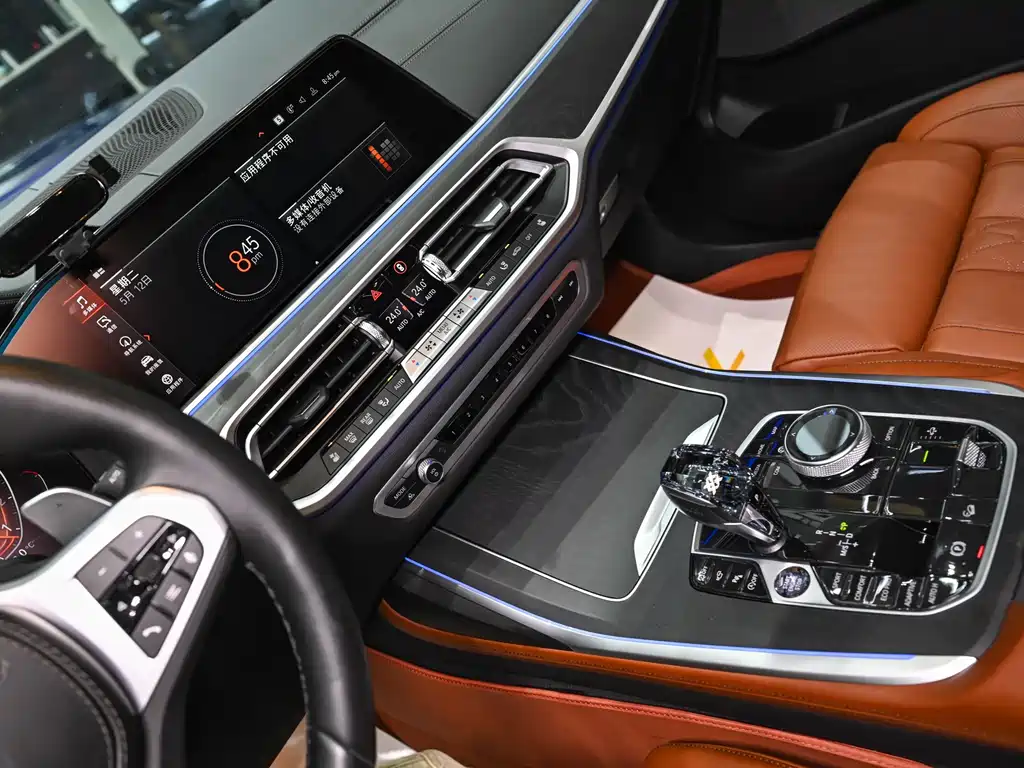 BMW X7 2022 — фото 15