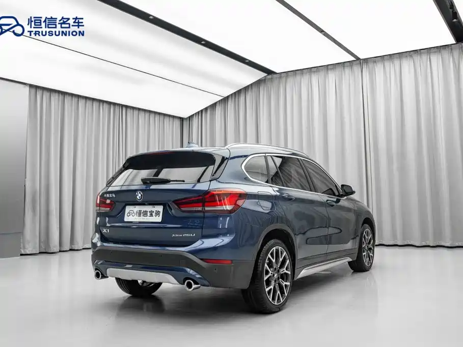 BMW X1 2021
