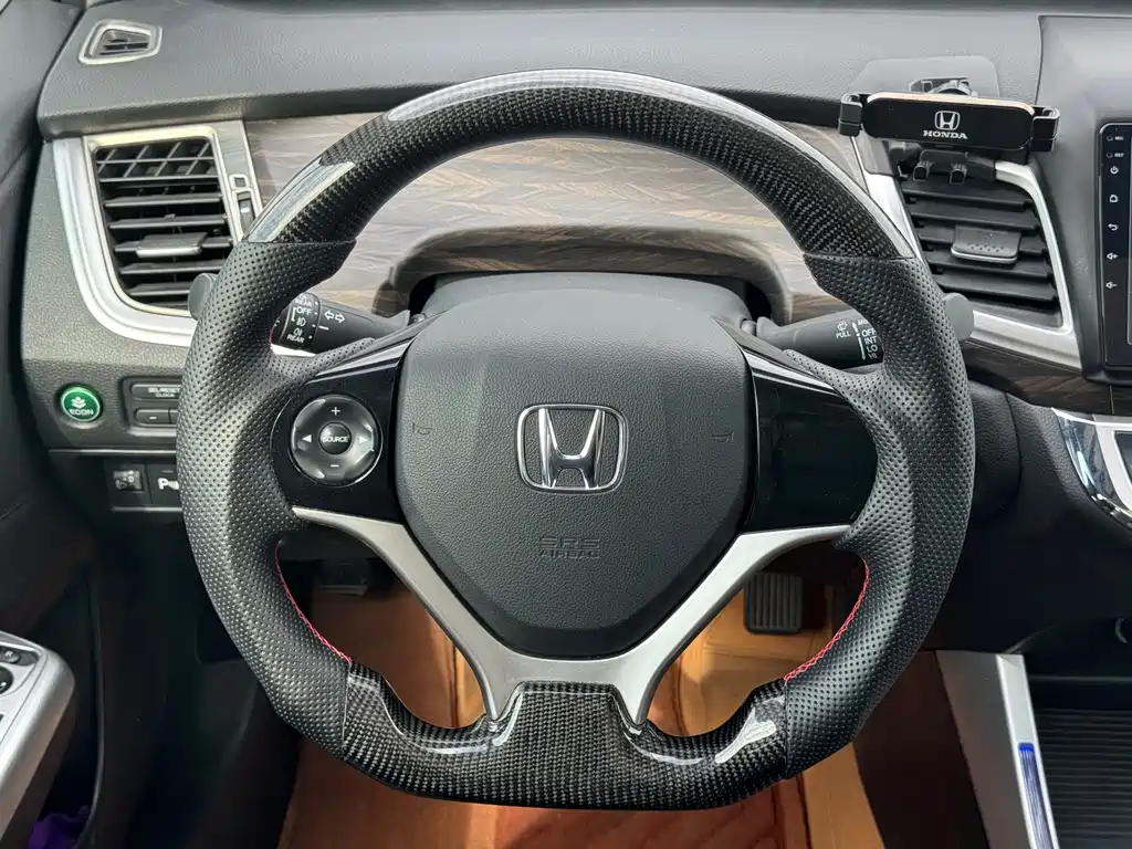 Honda Jade 2019 — фото 6