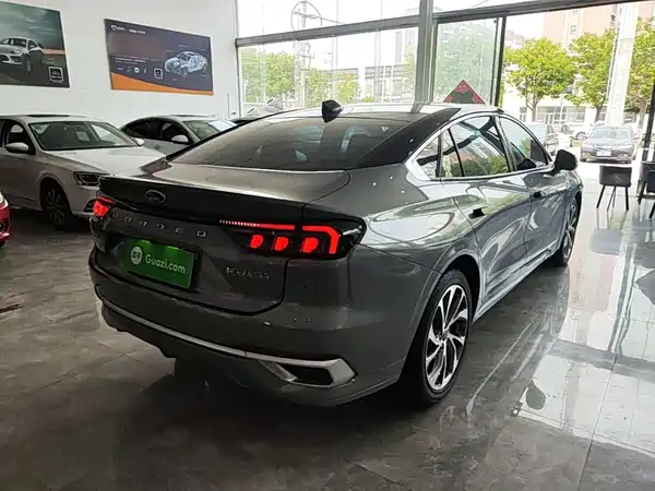 Ford Mondeo 2023