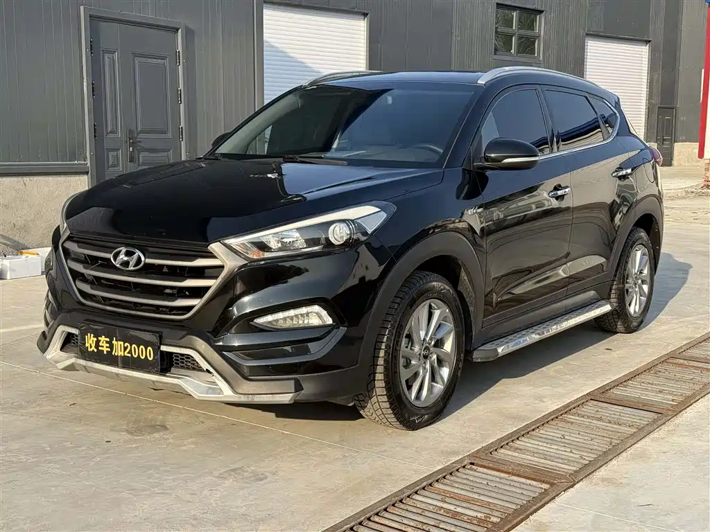 Hyundai Tucson 2016 — фото 2