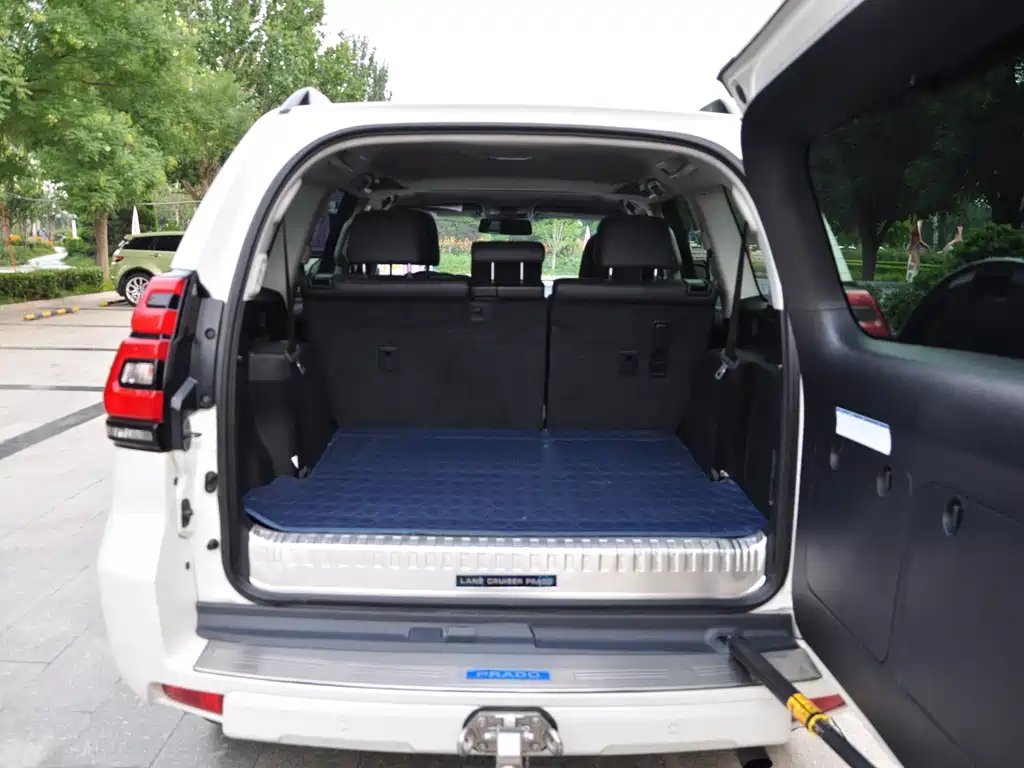 Toyota Prado 2019 — фото 16