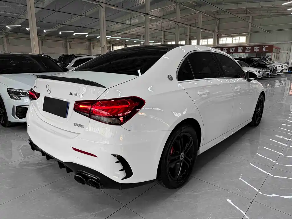 Mercedes-Benz A-Class 2022 — фото 4